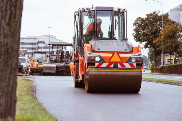 Best Driveway Maintenance Services  in Saylorville, IA